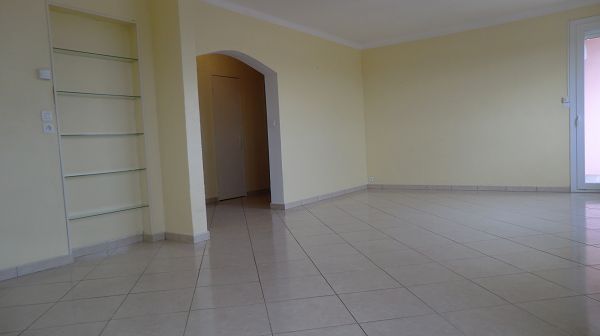 Appartement BEZIERS 34500 4 pi&egrave;ces 90 m&sup2;
