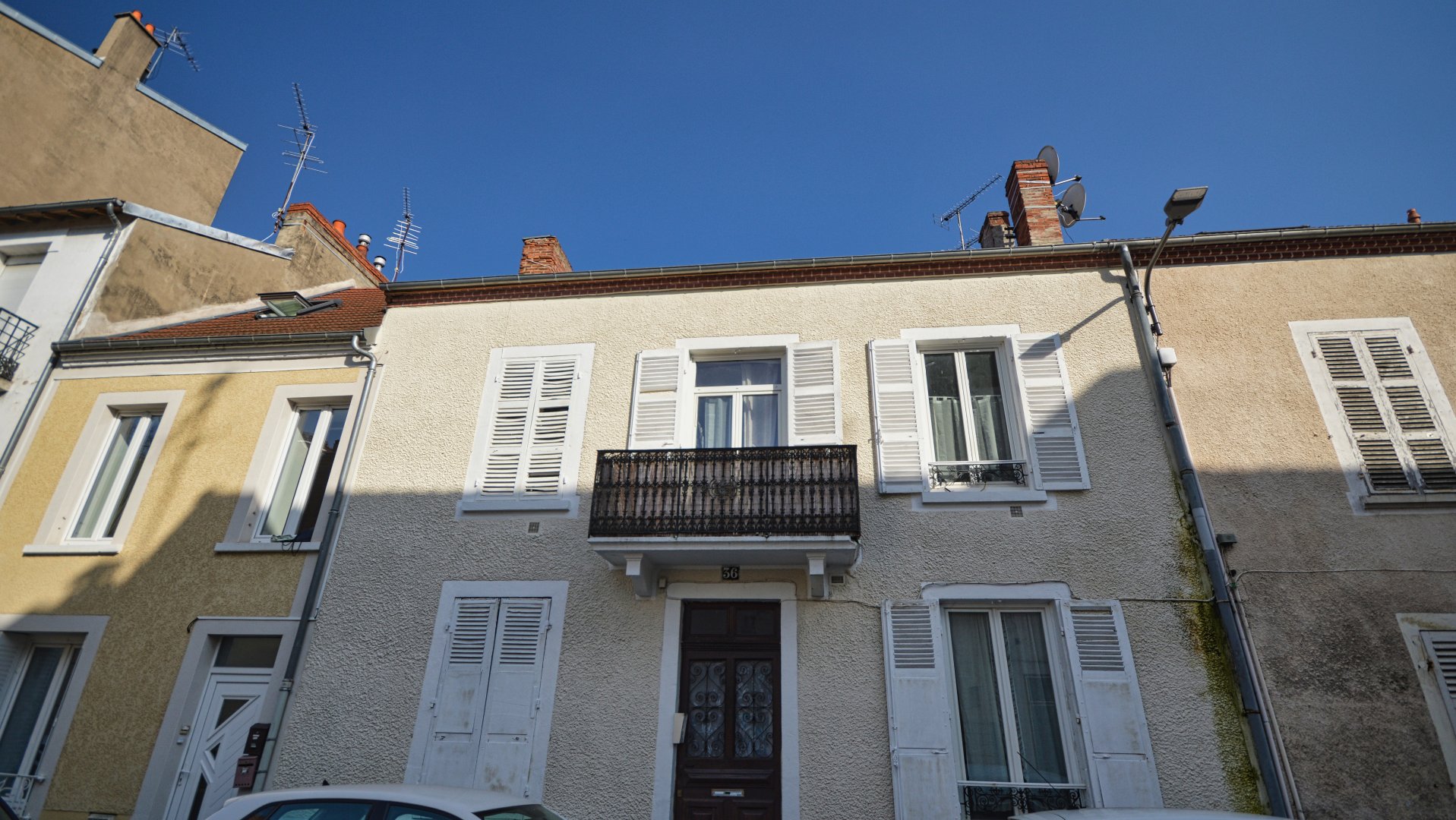 Immeuble 166m² — Vichy