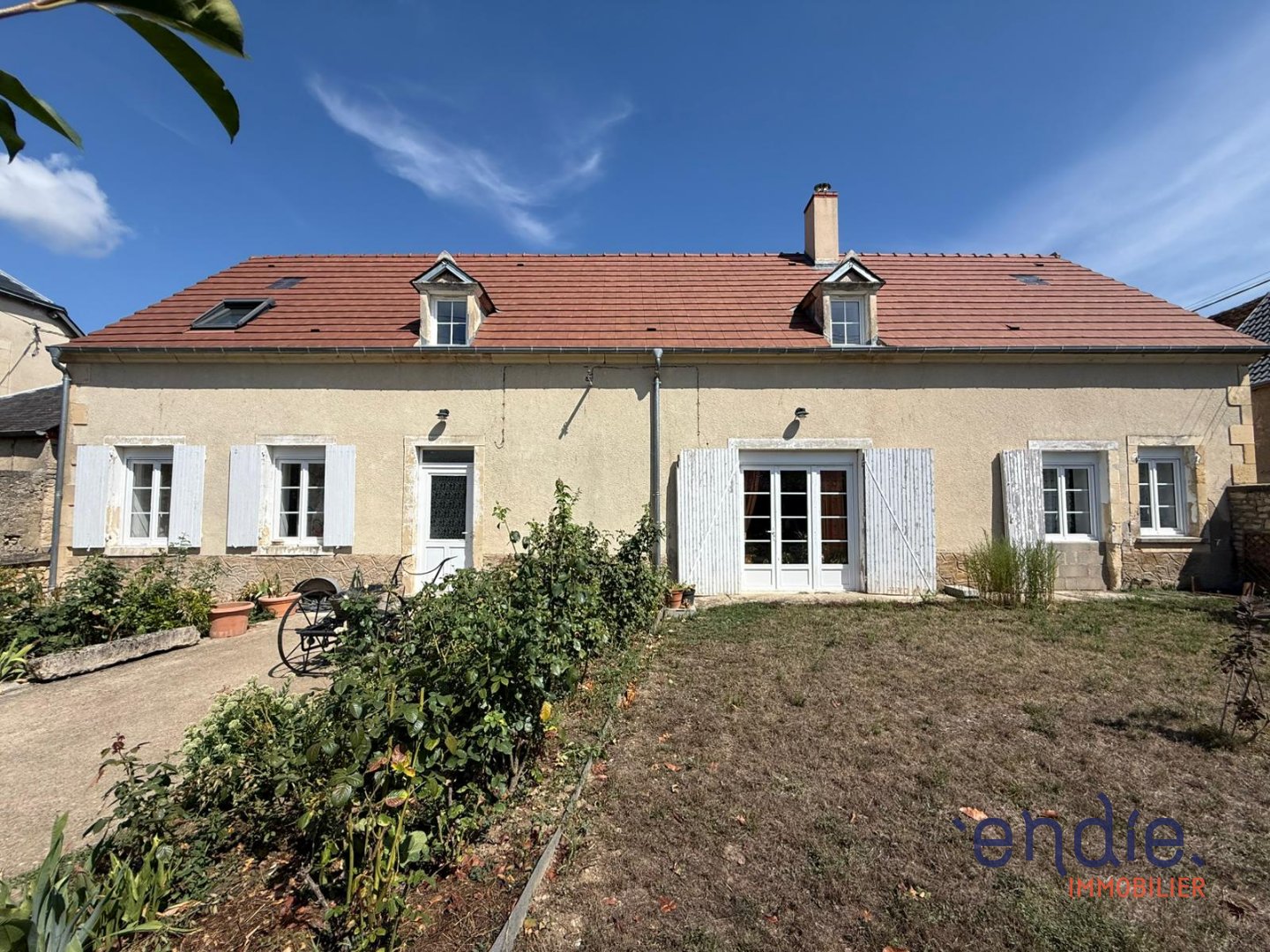 Maison 220m² — Ourouer-les-Bourdelins