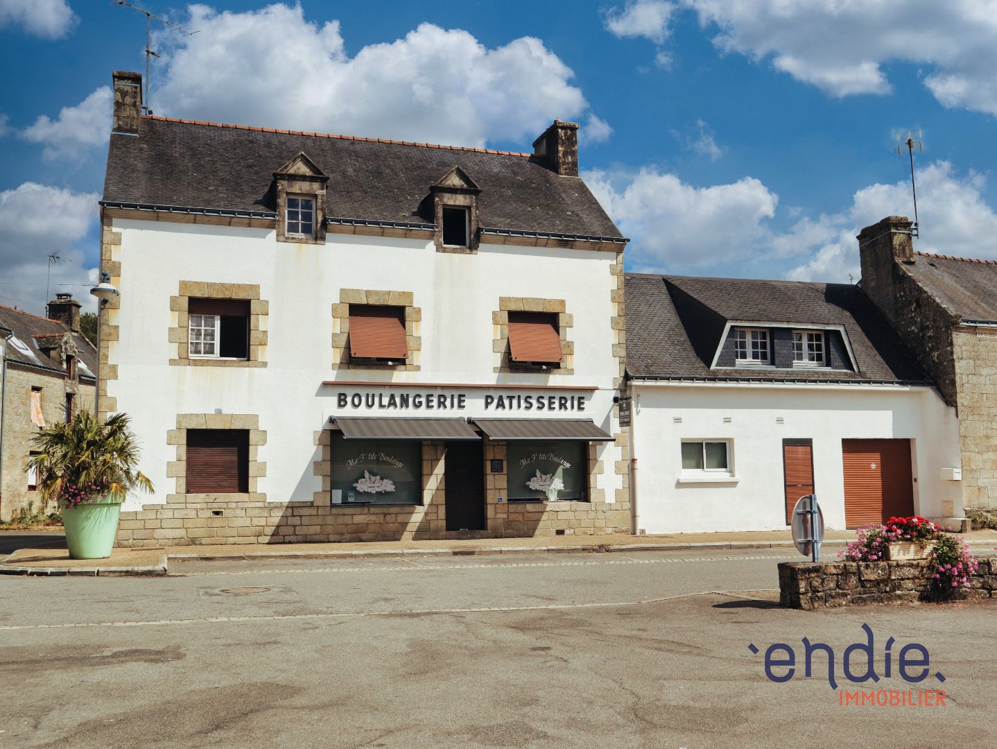 Immeuble 430m² — Melrand