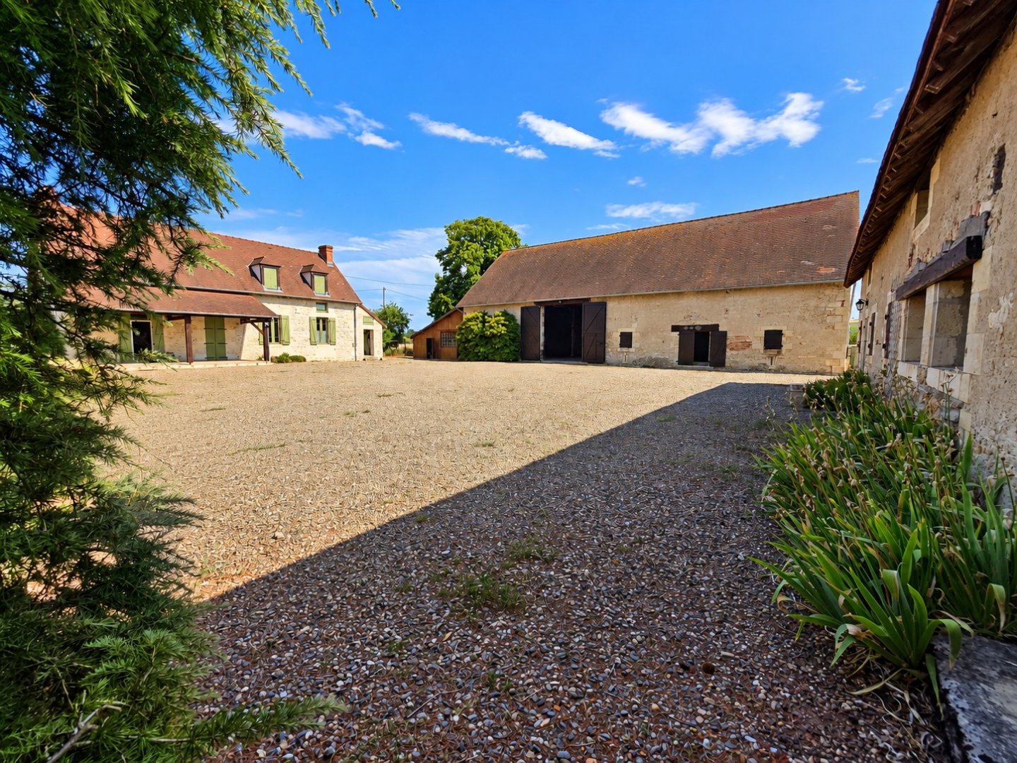 Ensemble Immobilier