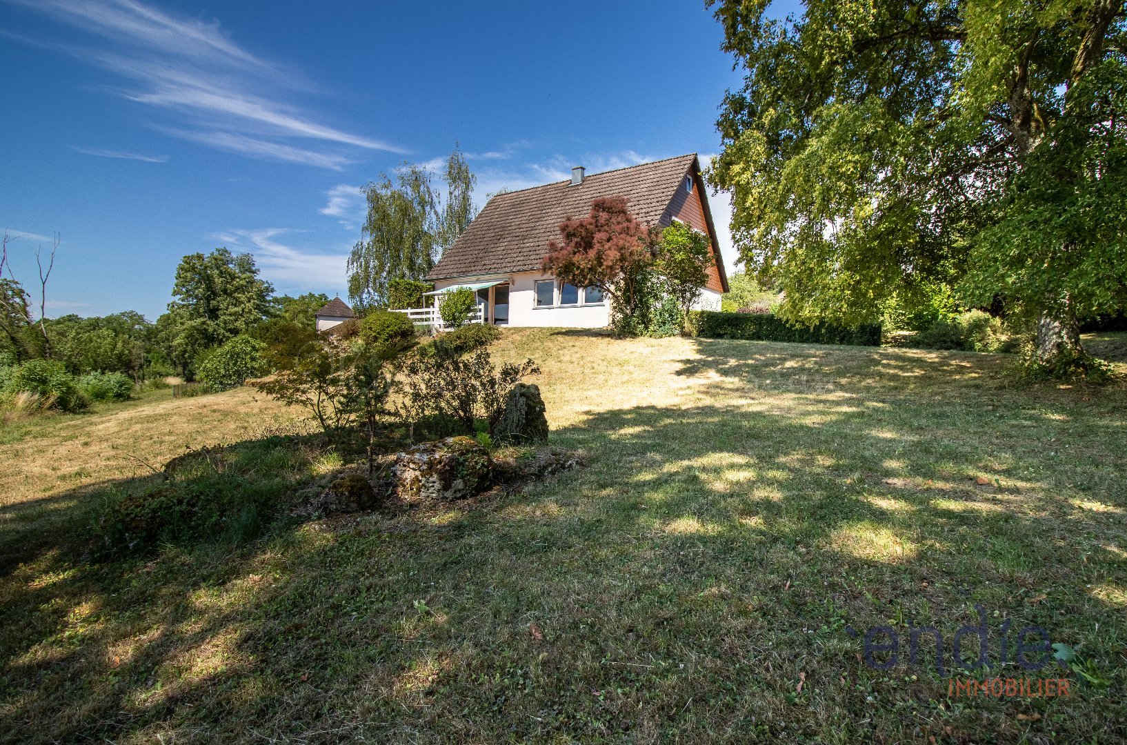 Maison 141m² — Bèze