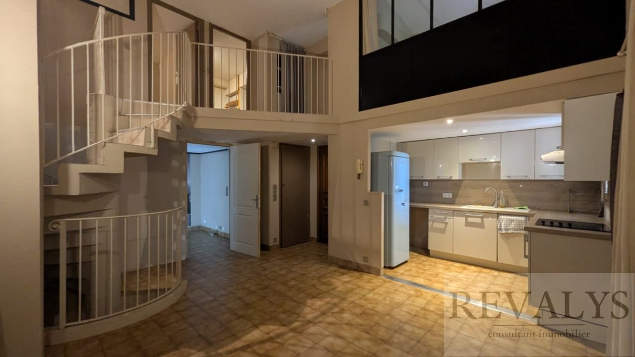 Triplex