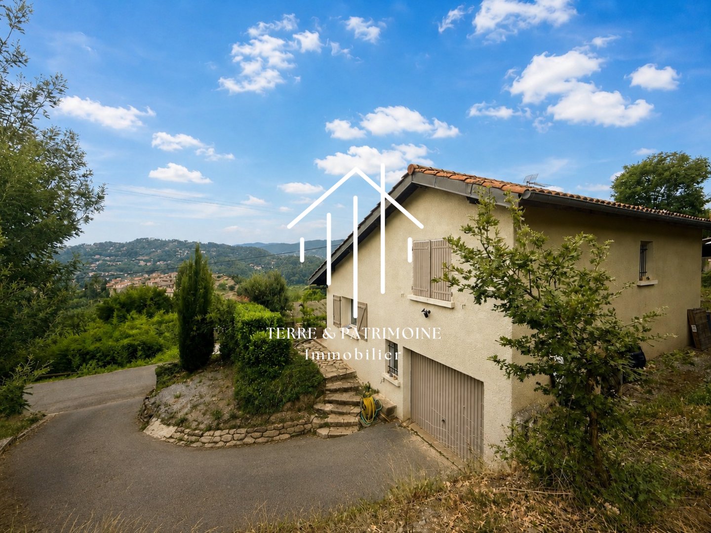 Maison 75m² — Ucel