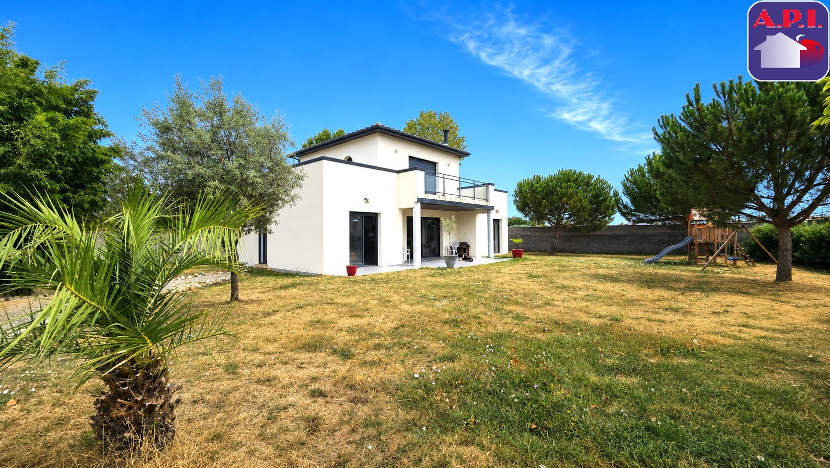 Agence immobilière de ARIEGE PYRENEES IMMOBILIER (API)