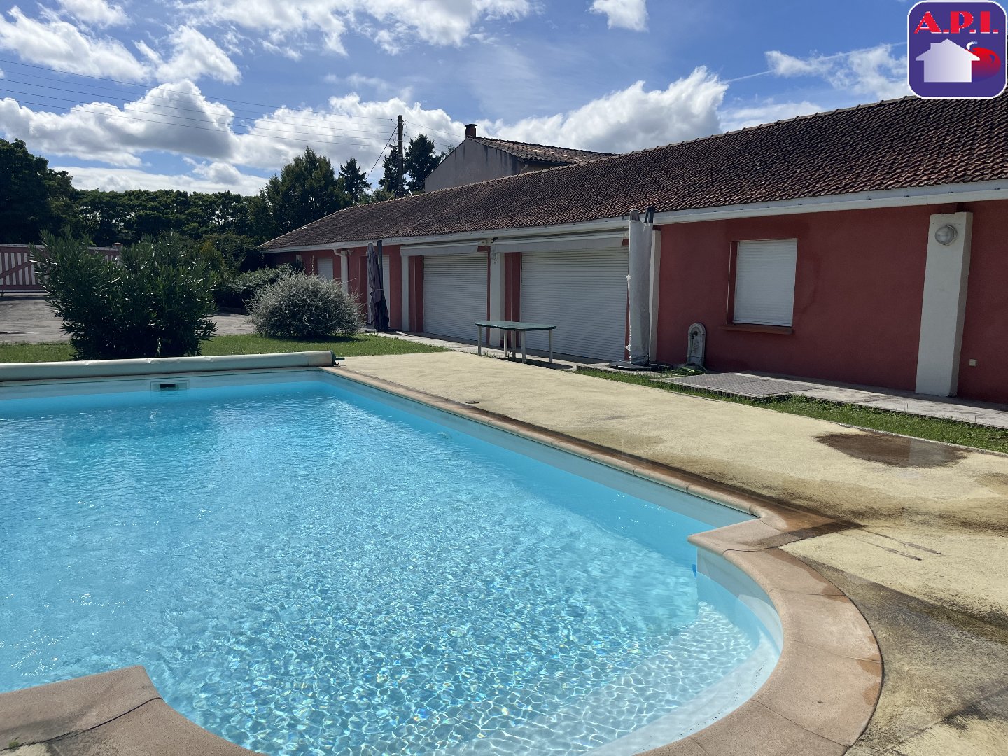Agence immobilière de ARIEGE PYRENEES IMMOBILIER (API)