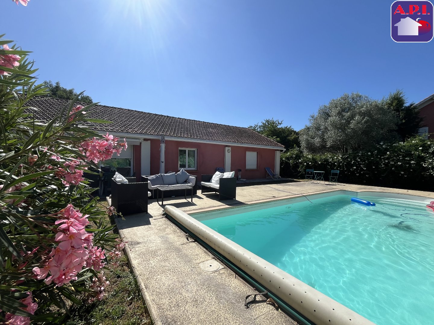 Agence immobilière de ARIEGE PYRENEES IMMOBILIER (API)