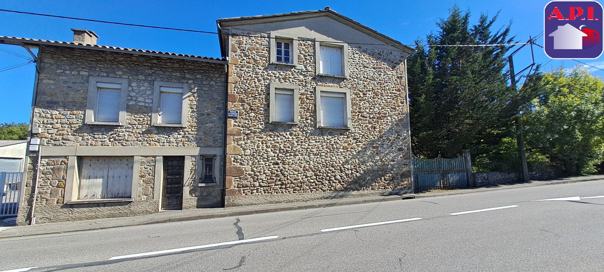 Agence immobilière de ARIEGE PYRENEES IMMOBILIER (API)