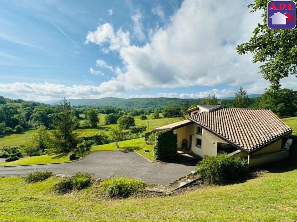 Agence immobilière de ARIEGE PYRENEES IMMOBILIER (API)