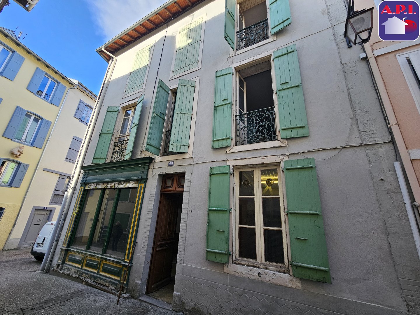 Agence immobilière de ARIEGE PYRENEES IMMOBILIER (API)