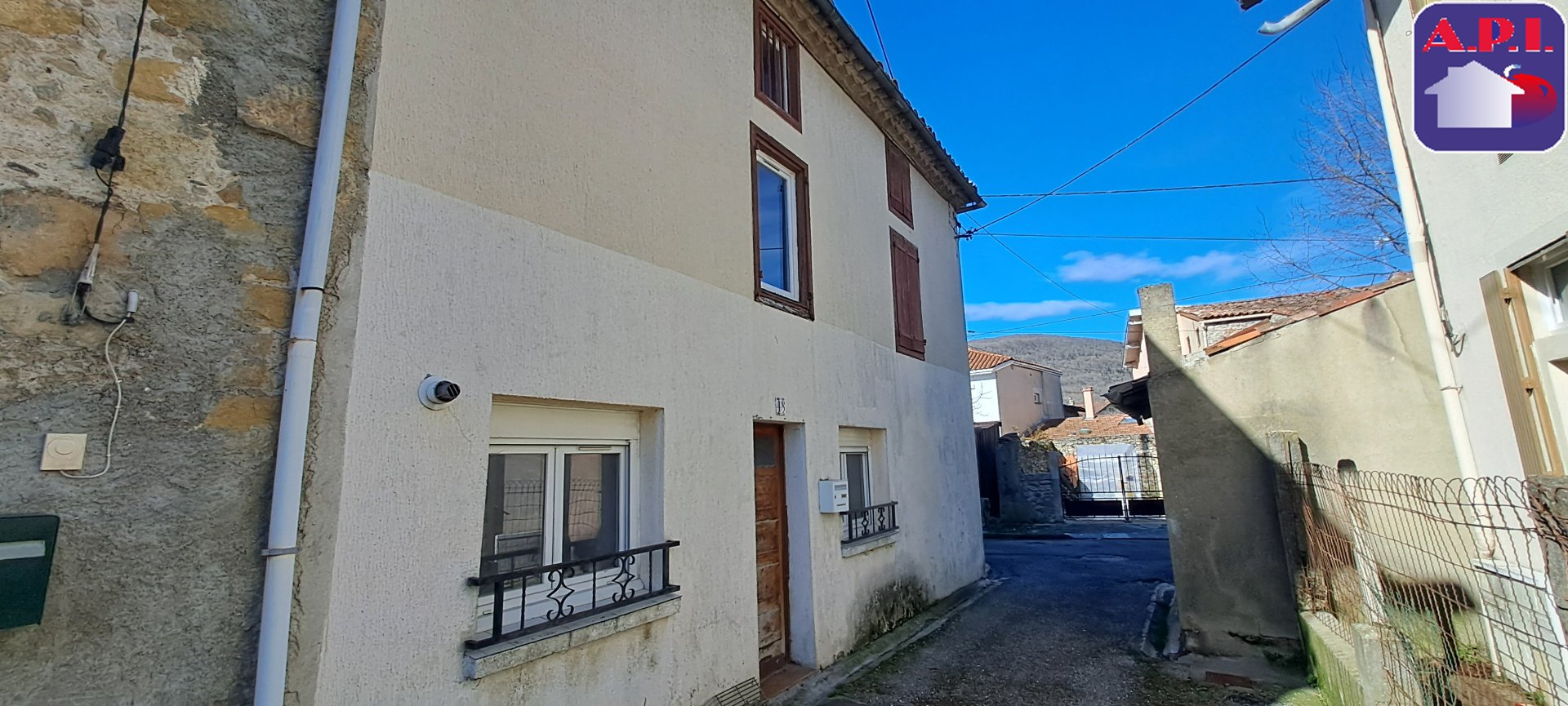 Agence immobilière de ARIEGE PYRENEES IMMOBILIER (API)