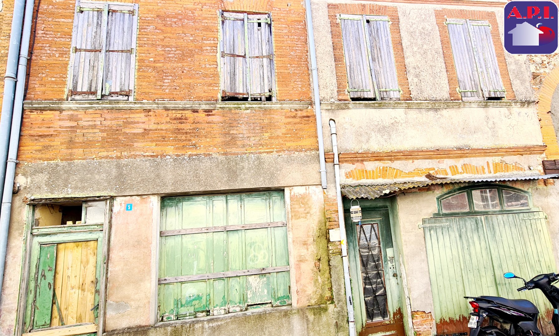 Agence immobilière de ARIEGE PYRENEES IMMOBILIER (API)