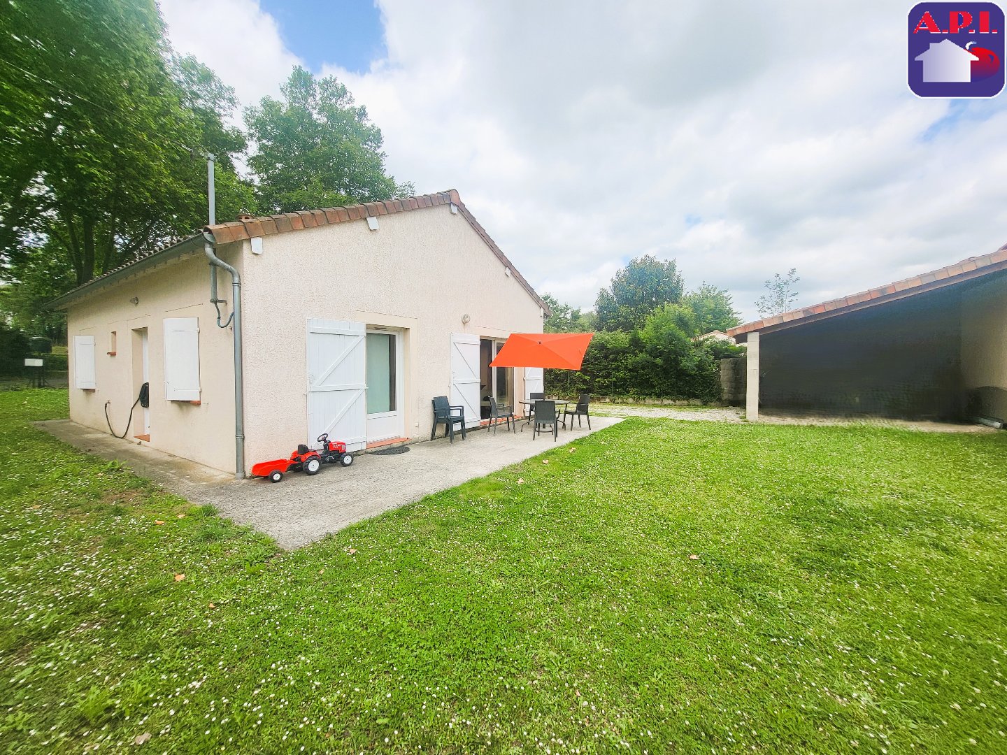 Agence immobilière de ARIEGE PYRENEES IMMOBILIER (API)