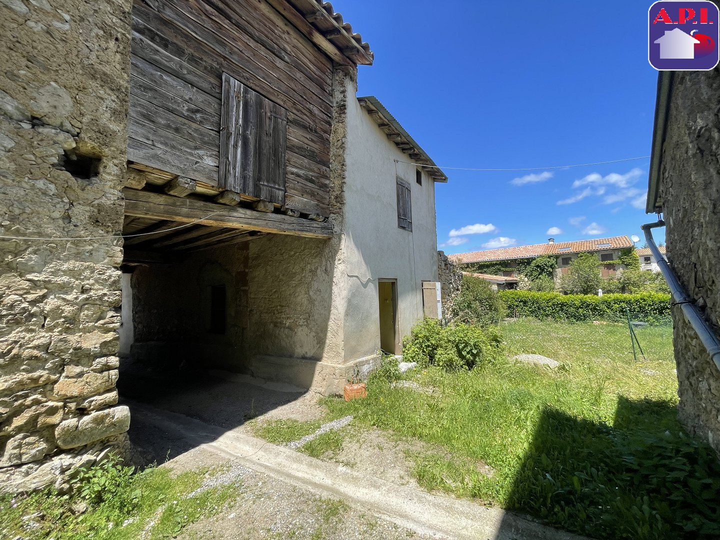 Agence immobilière de ARIEGE PYRENEES IMMOBILIER (API)