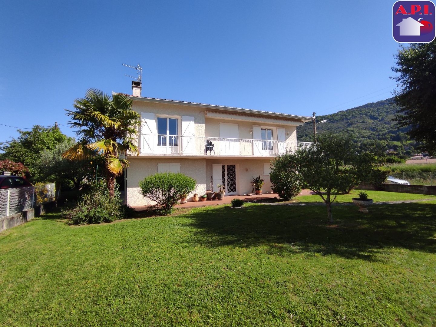 Agence immobilière de ARIEGE PYRENEES IMMOBILIER (API)