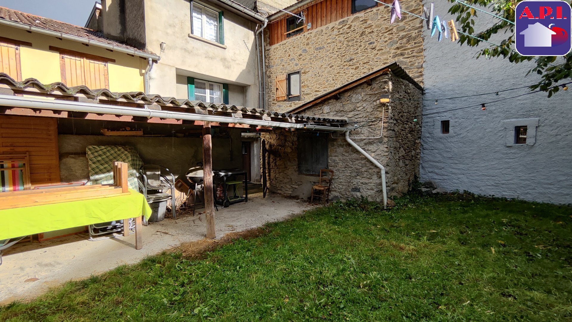 Agence immobilière de ARIEGE PYRENEES IMMOBILIER (API)