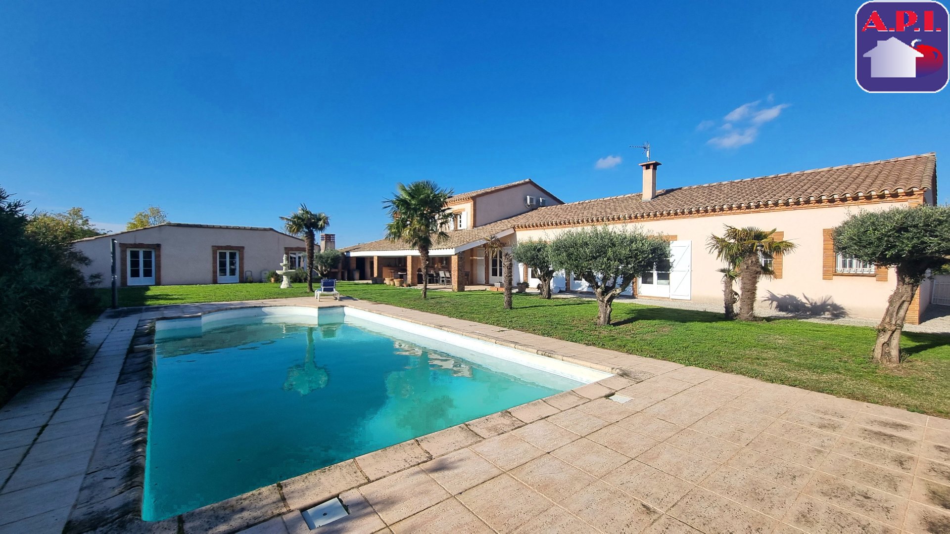 Agence immobilière de ARIEGE PYRENEES IMMOBILIER (API)