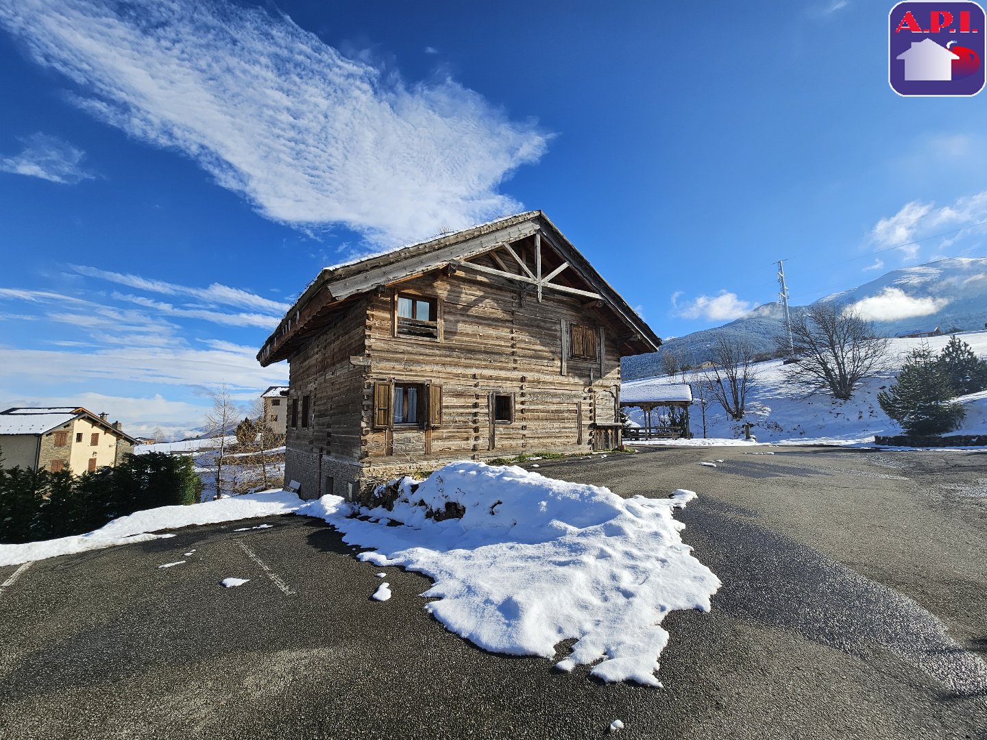 Agence immobilière de ARIEGE PYRENEES IMMOBILIER (API)
