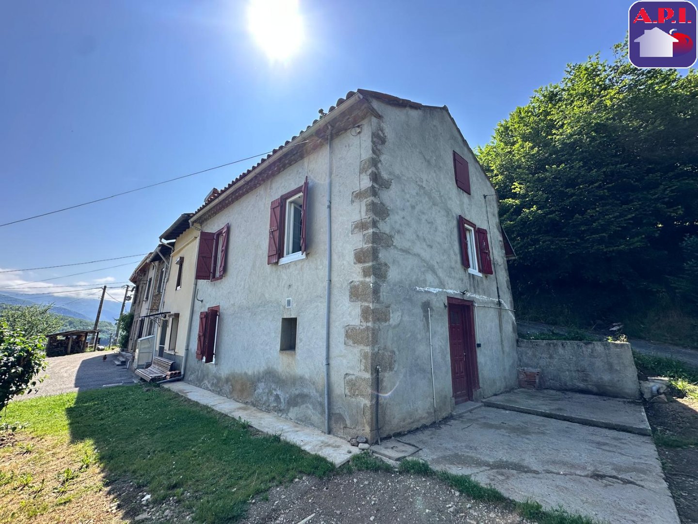 Agence immobilière de ARIEGE PYRENEES IMMOBILIER (API)