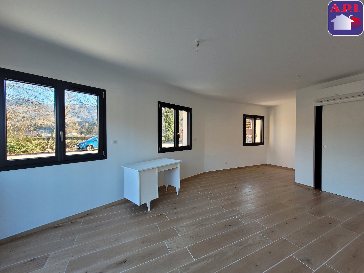 Agence immobilière de ARIEGE PYRENEES IMMOBILIER (API)