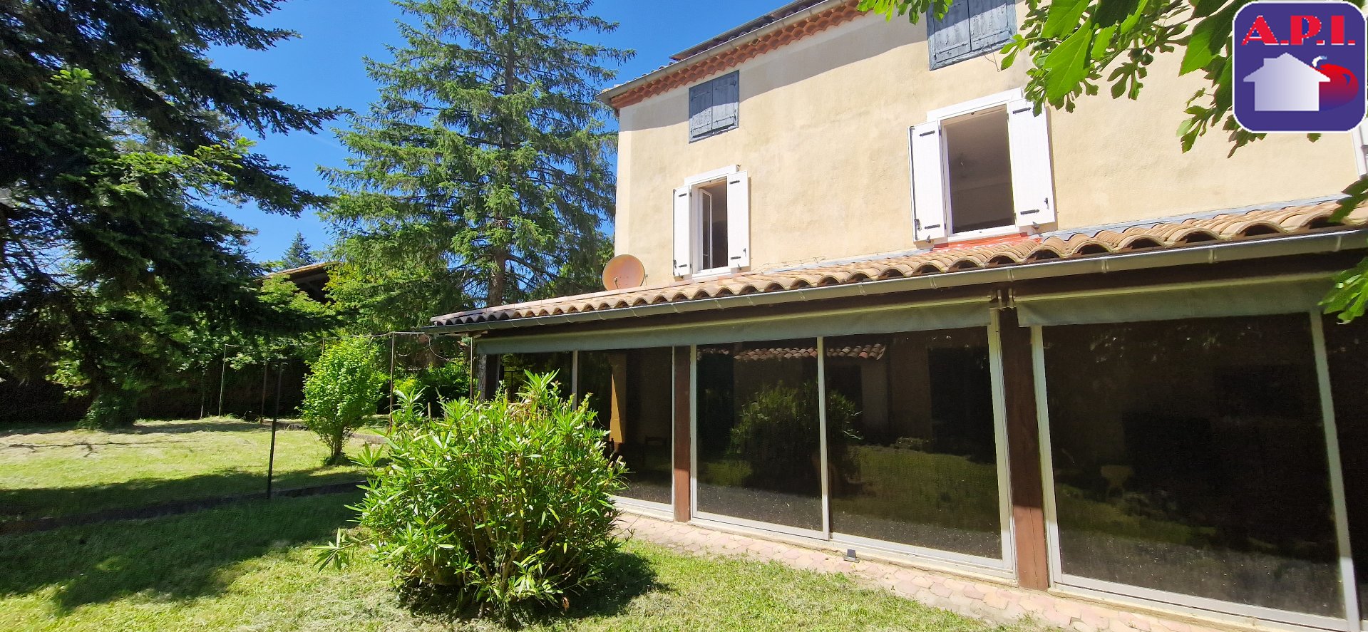Agence immobilière de ARIEGE PYRENEES IMMOBILIER (API)