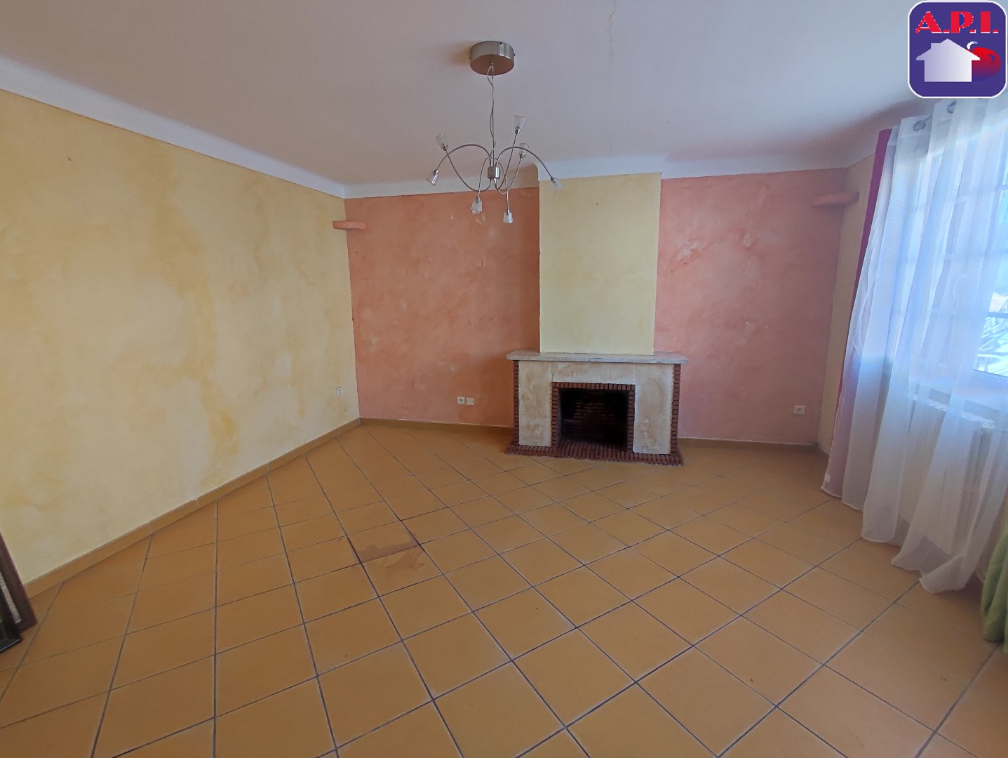 Agence immobilière de ARIEGE PYRENEES IMMOBILIER (API)