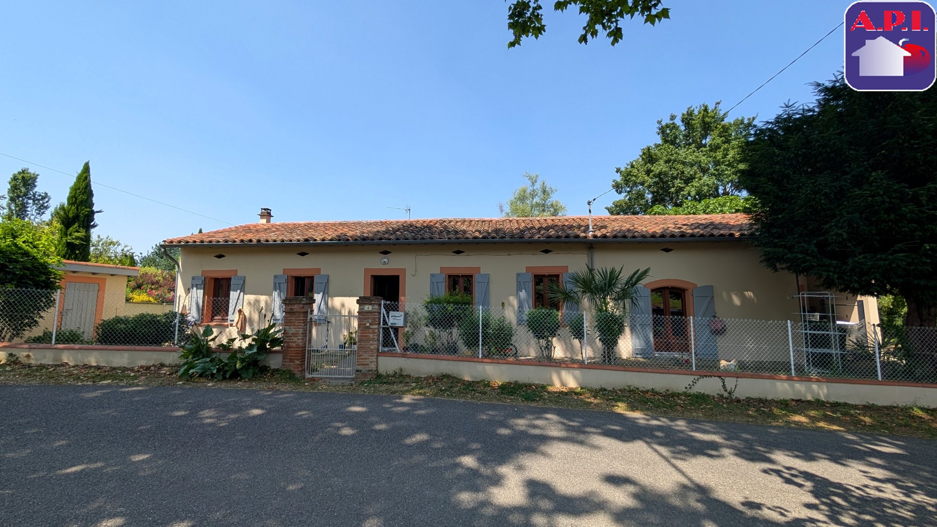 Agence immobilière de ARIEGE PYRENEES IMMOBILIER (API)