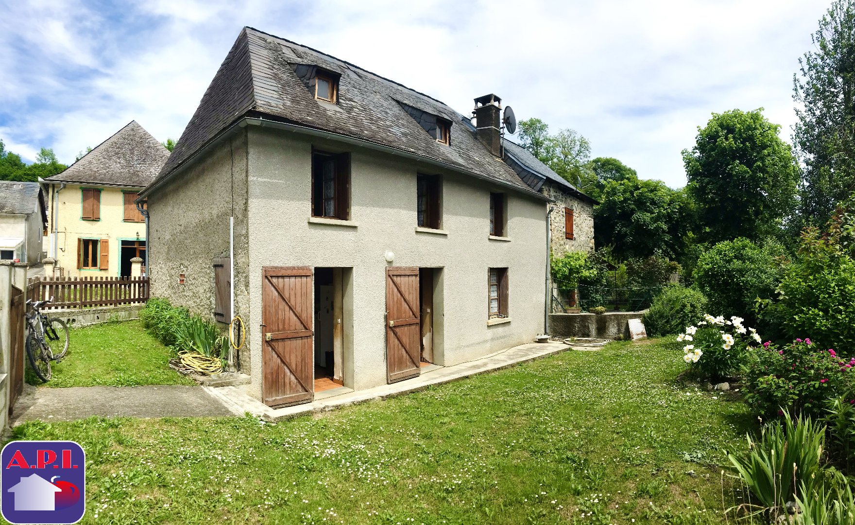 Agence immobilière de ARIEGE PYRENEES IMMOBILIER (API)