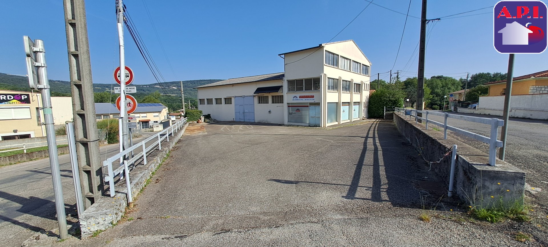 Agence immobilière de ARIEGE PYRENEES IMMOBILIER (API)