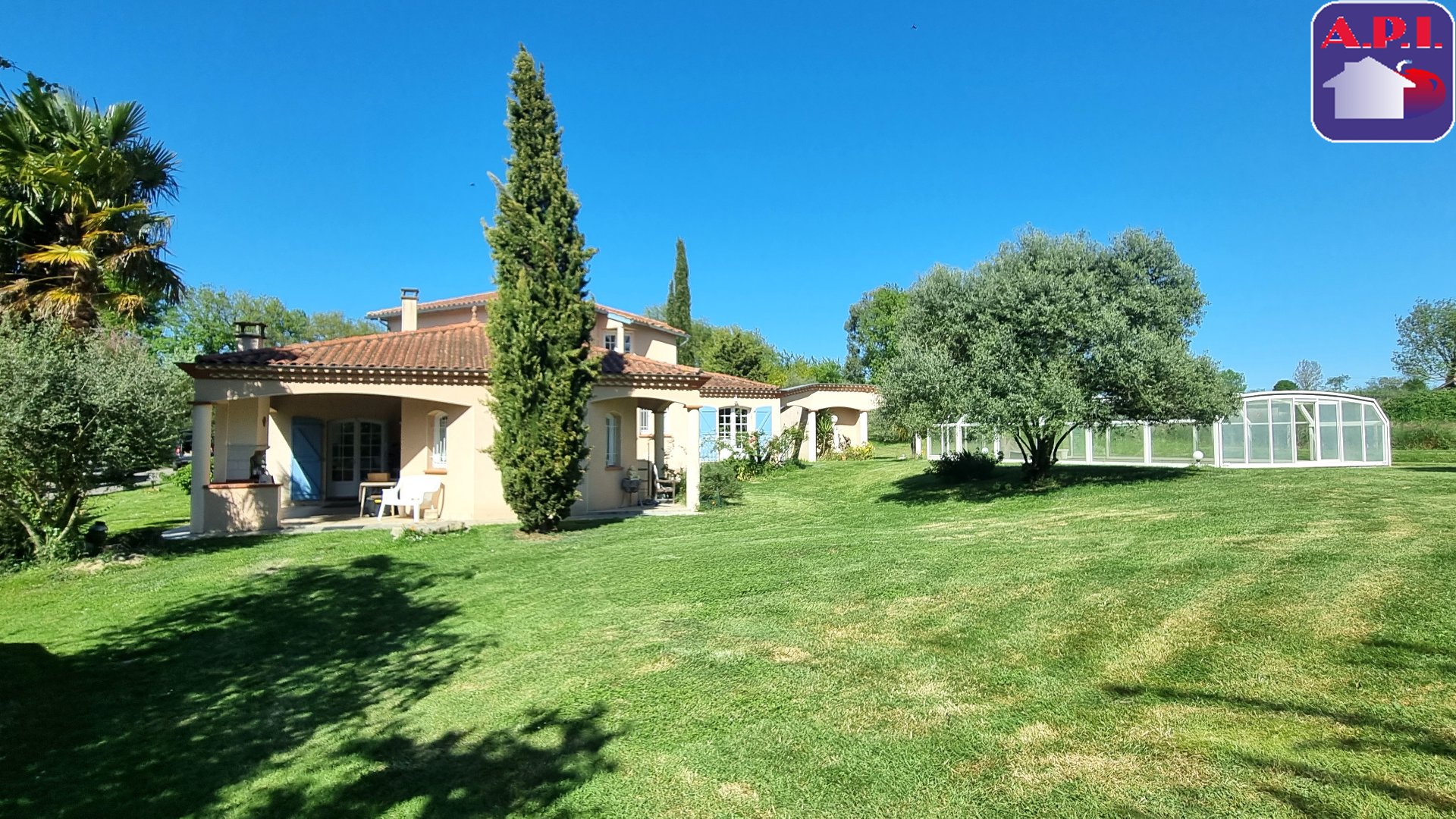 Agence immobilière de ARIEGE PYRENEES IMMOBILIER (API)
