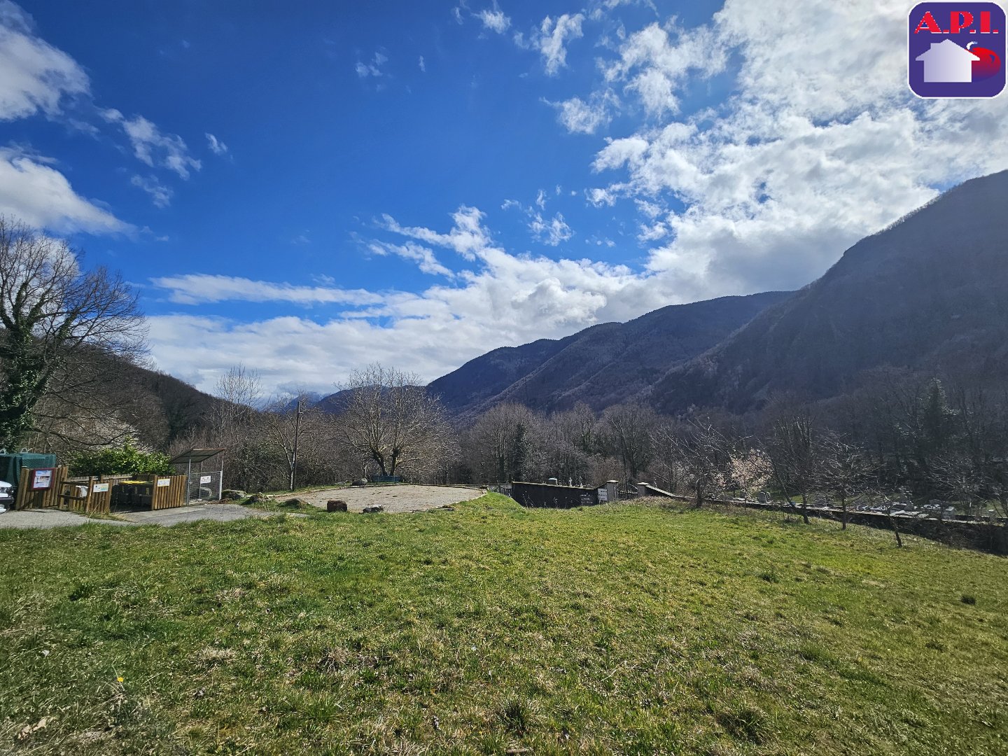 Agence immobilière de ARIEGE PYRENEES IMMOBILIER (API)