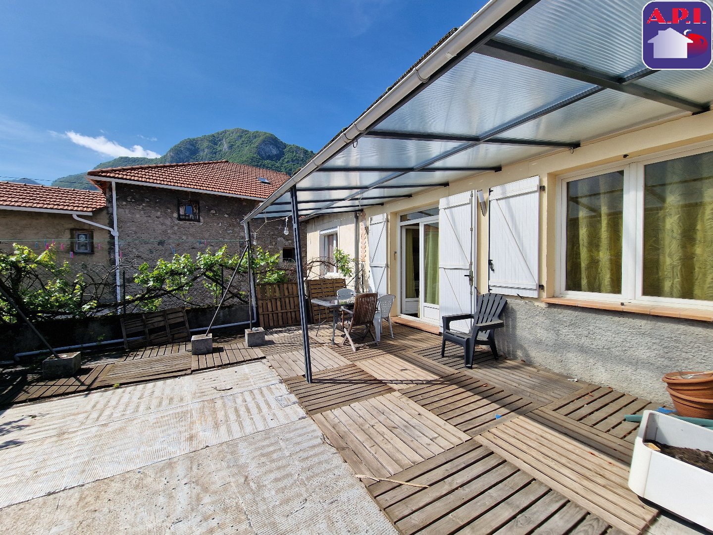 Agence immobilière de ARIEGE PYRENEES IMMOBILIER (API)