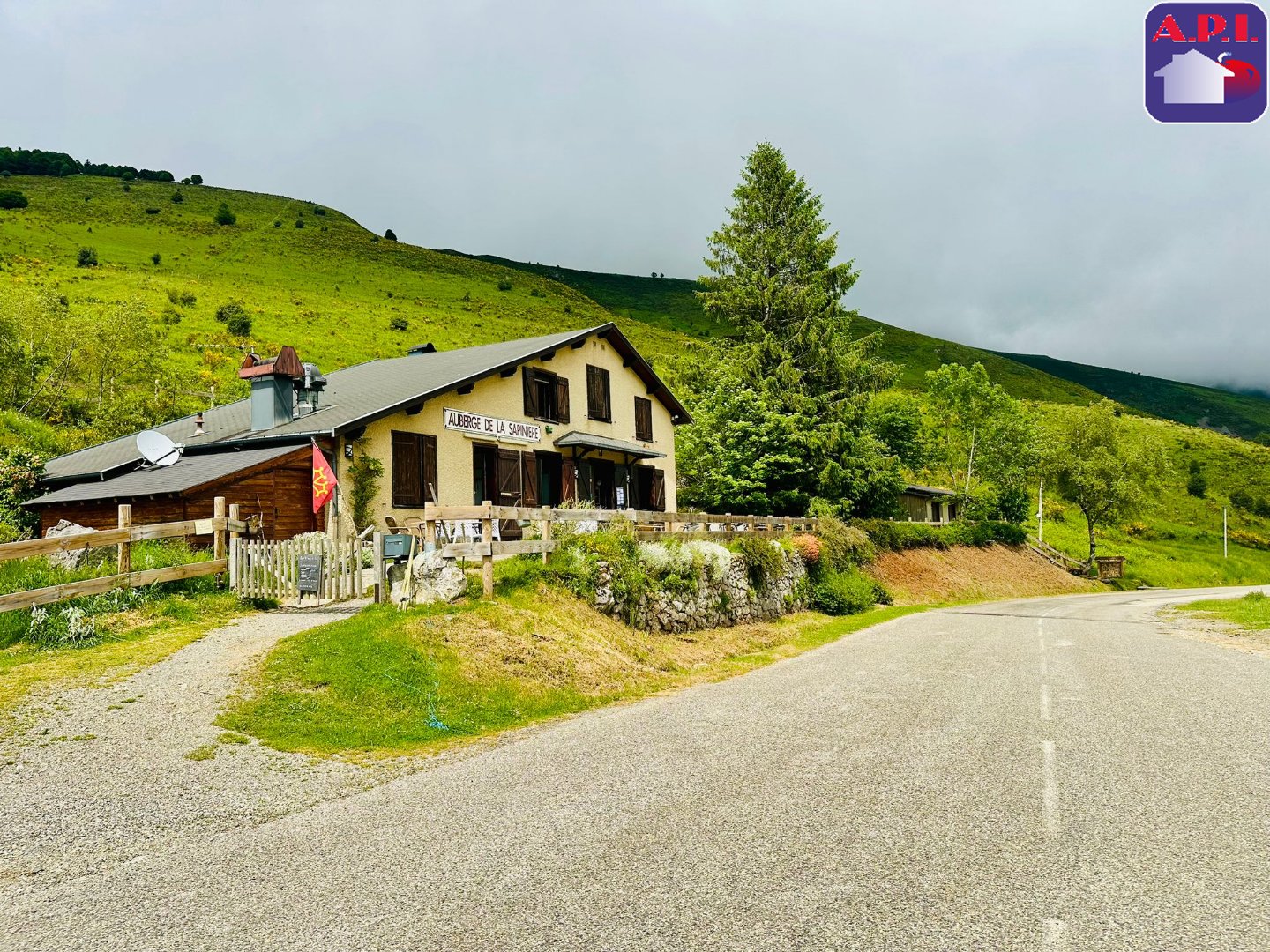 Agence immobilière de ARIEGE PYRENEES IMMOBILIER (API)