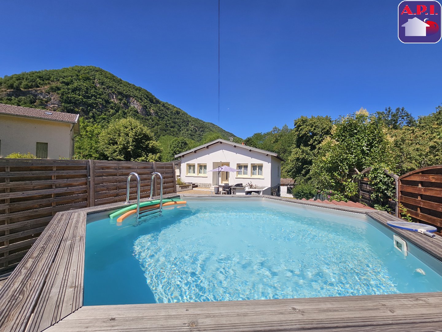 Agence immobilière de ARIEGE PYRENEES IMMOBILIER (API)