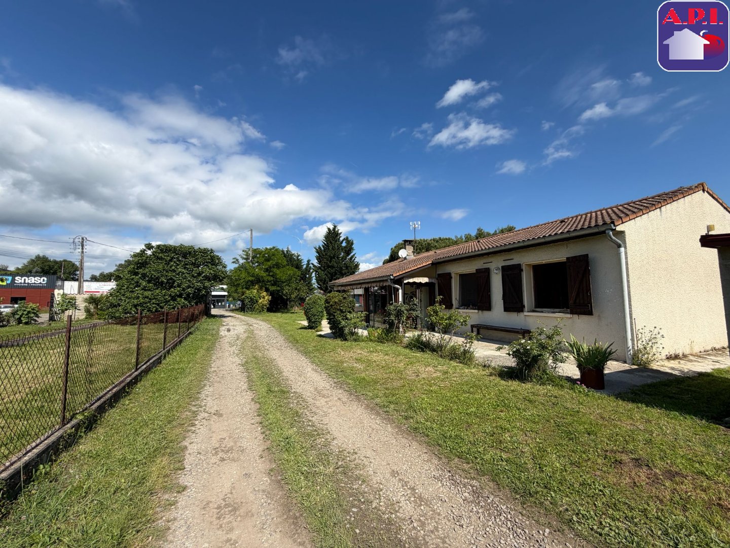 Agence immobilière de ARIEGE PYRENEES IMMOBILIER (API)