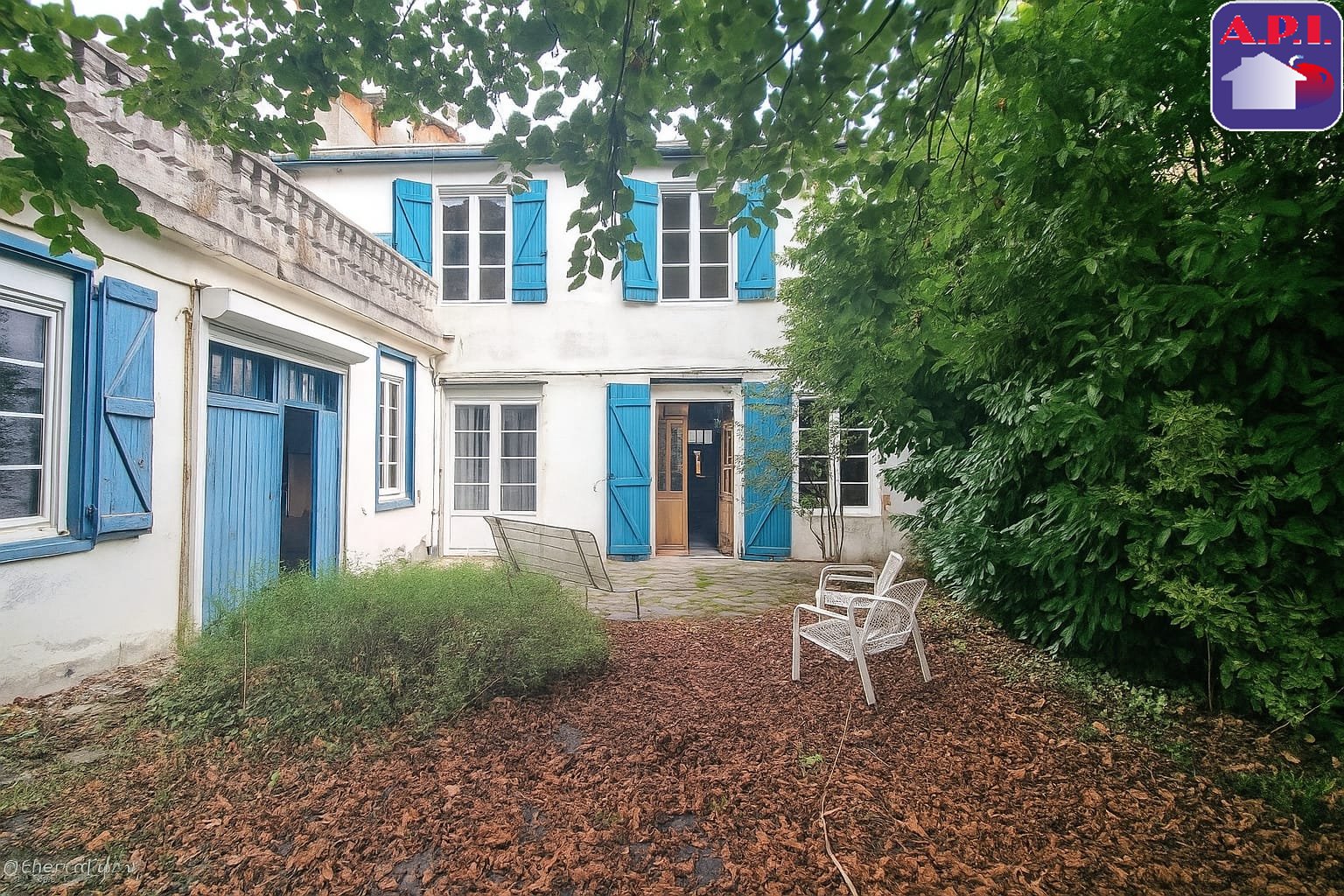 Agence immobilière de ARIEGE PYRENEES IMMOBILIER (API)