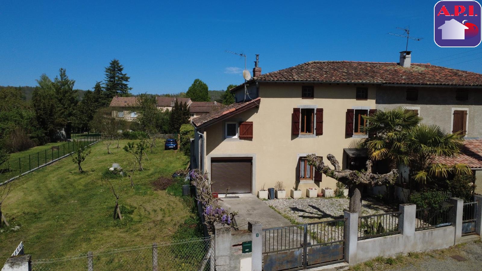 Agence immobilière de ARIEGE PYRENEES IMMOBILIER (API)