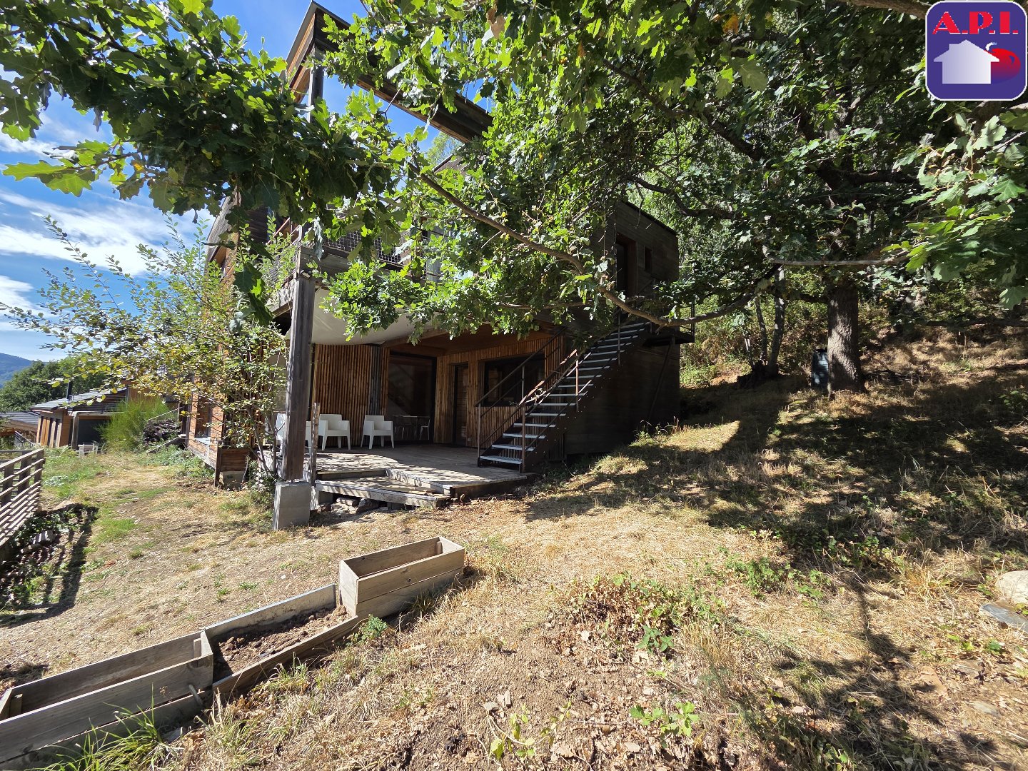 Agence immobilière de ARIEGE PYRENEES IMMOBILIER (API)