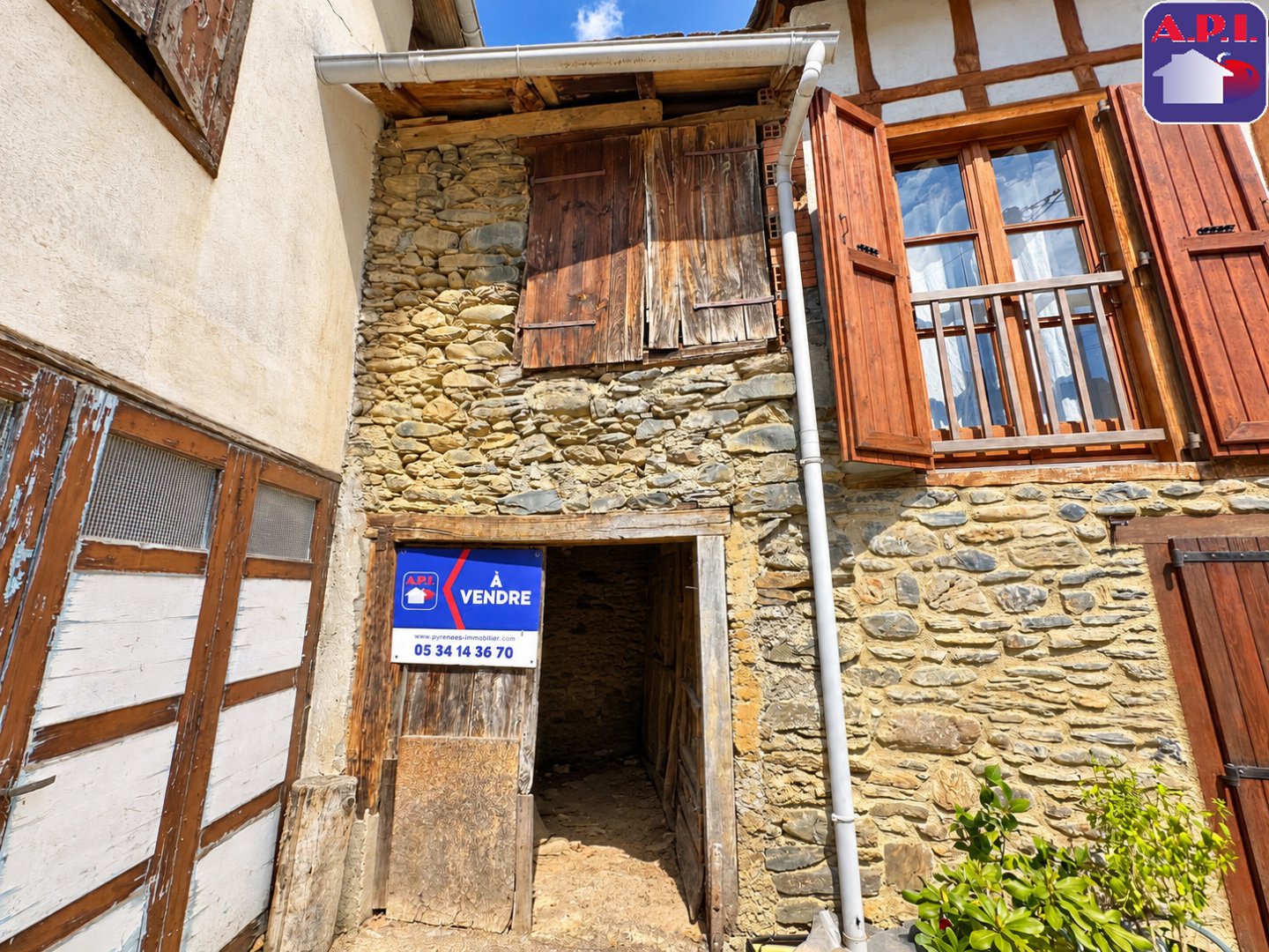Agence immobilière de ARIEGE PYRENEES IMMOBILIER (API)