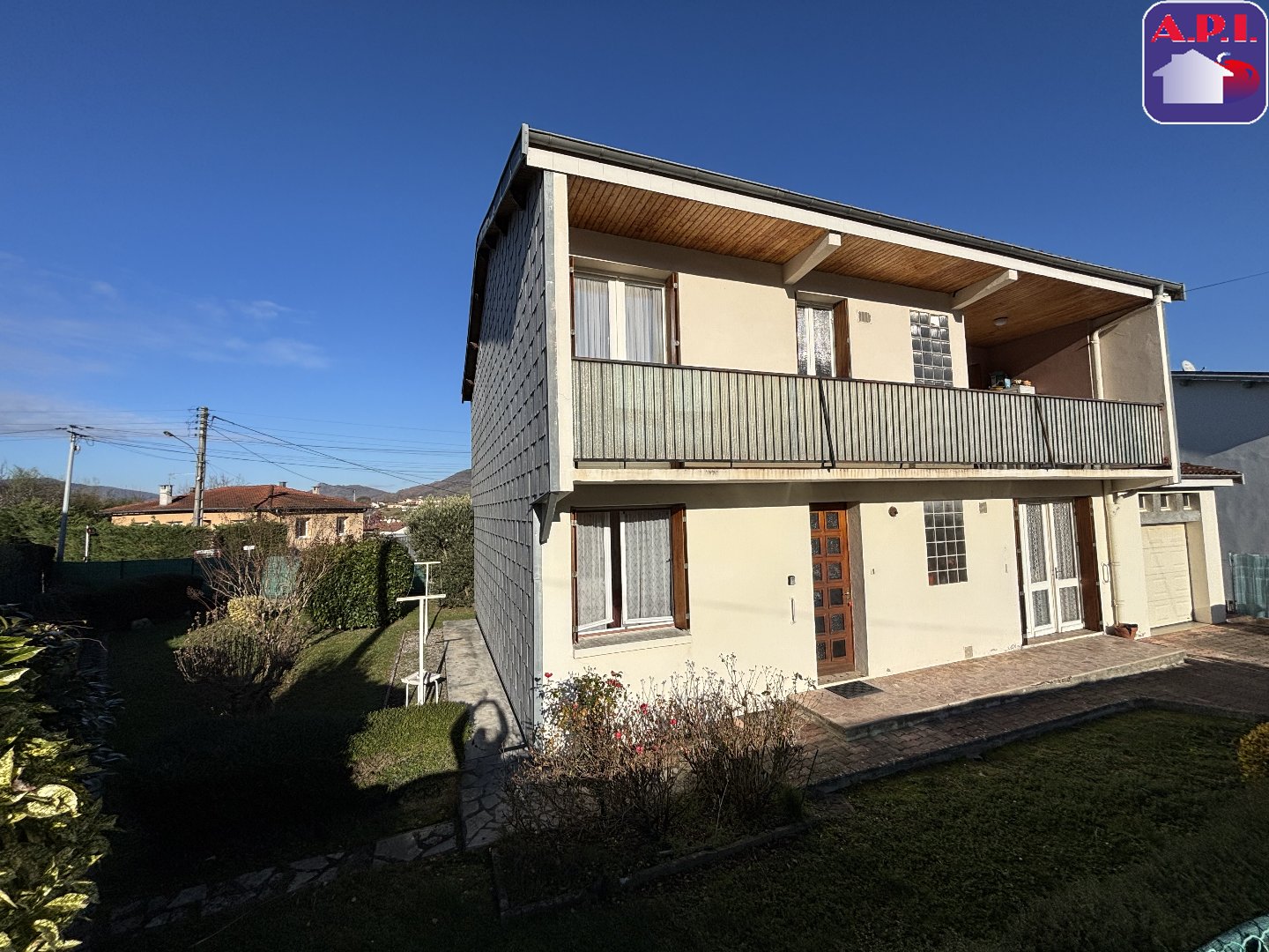 Agence immobilière de ARIEGE PYRENEES IMMOBILIER (API)
