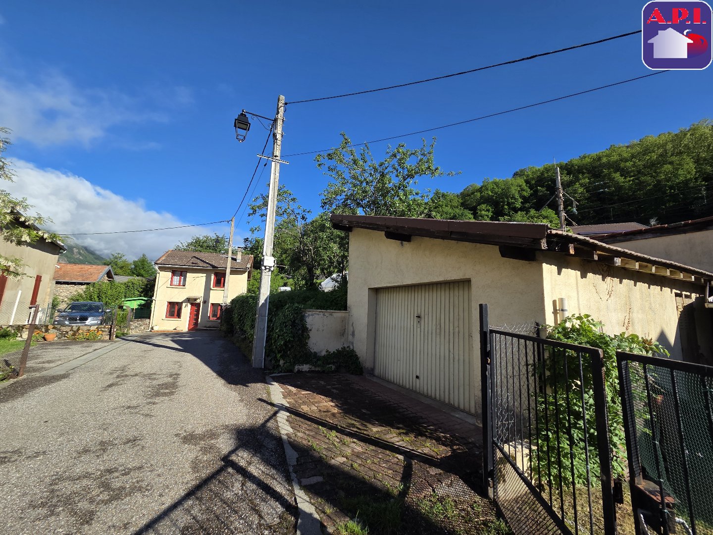 Agence immobilière de ARIEGE PYRENEES IMMOBILIER (API)