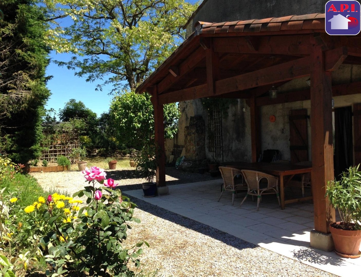Agence immobilière de ARIEGE PYRENEES IMMOBILIER (API)