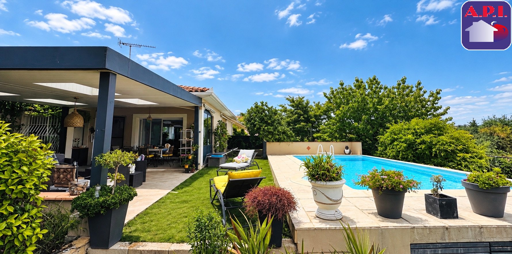 Agence immobilière de ARIEGE PYRENEES IMMOBILIER (API)