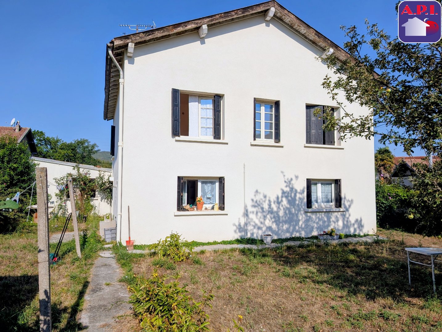 Agence immobilière de ARIEGE PYRENEES IMMOBILIER (API)