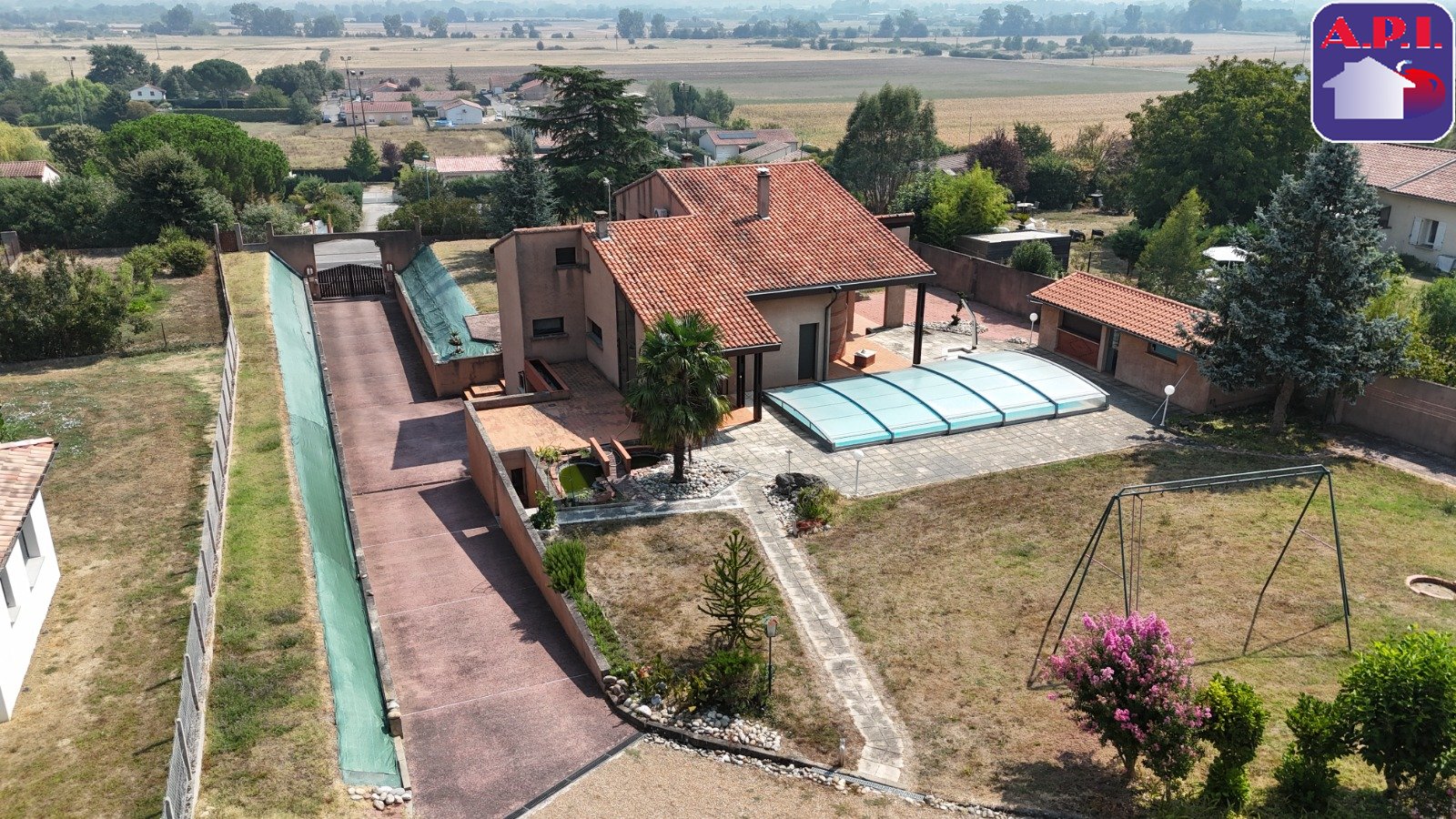 Agence immobilière de ARIEGE PYRENEES IMMOBILIER (API)