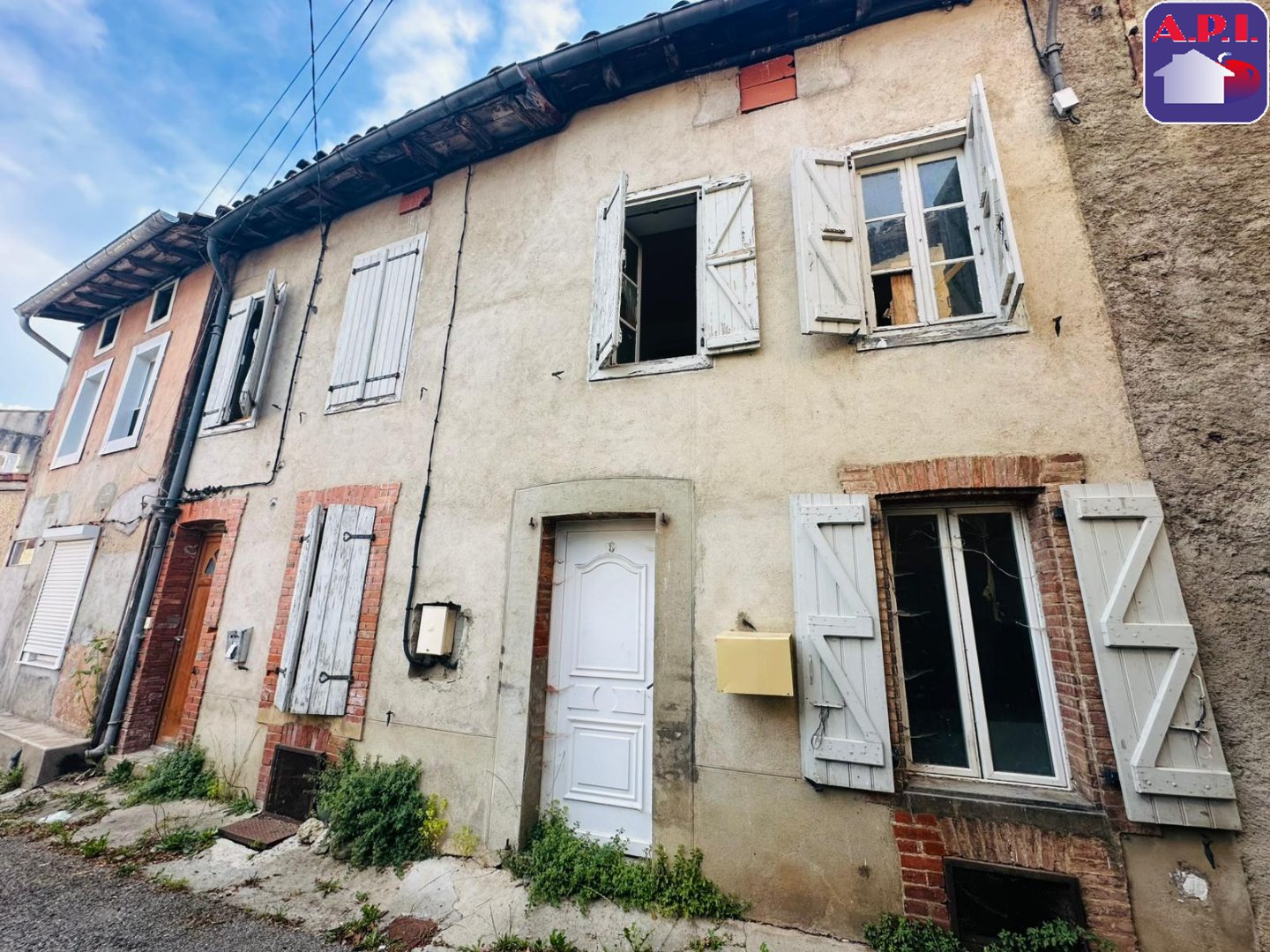 Agence immobilière de ARIEGE PYRENEES IMMOBILIER (API)