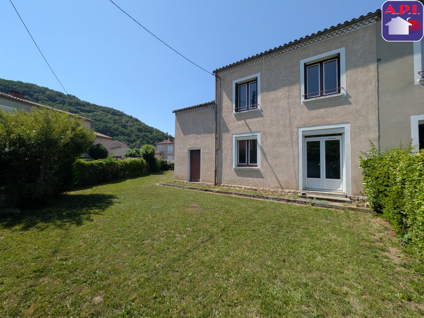 Agence immobilière de ARIEGE PYRENEES IMMOBILIER (API)