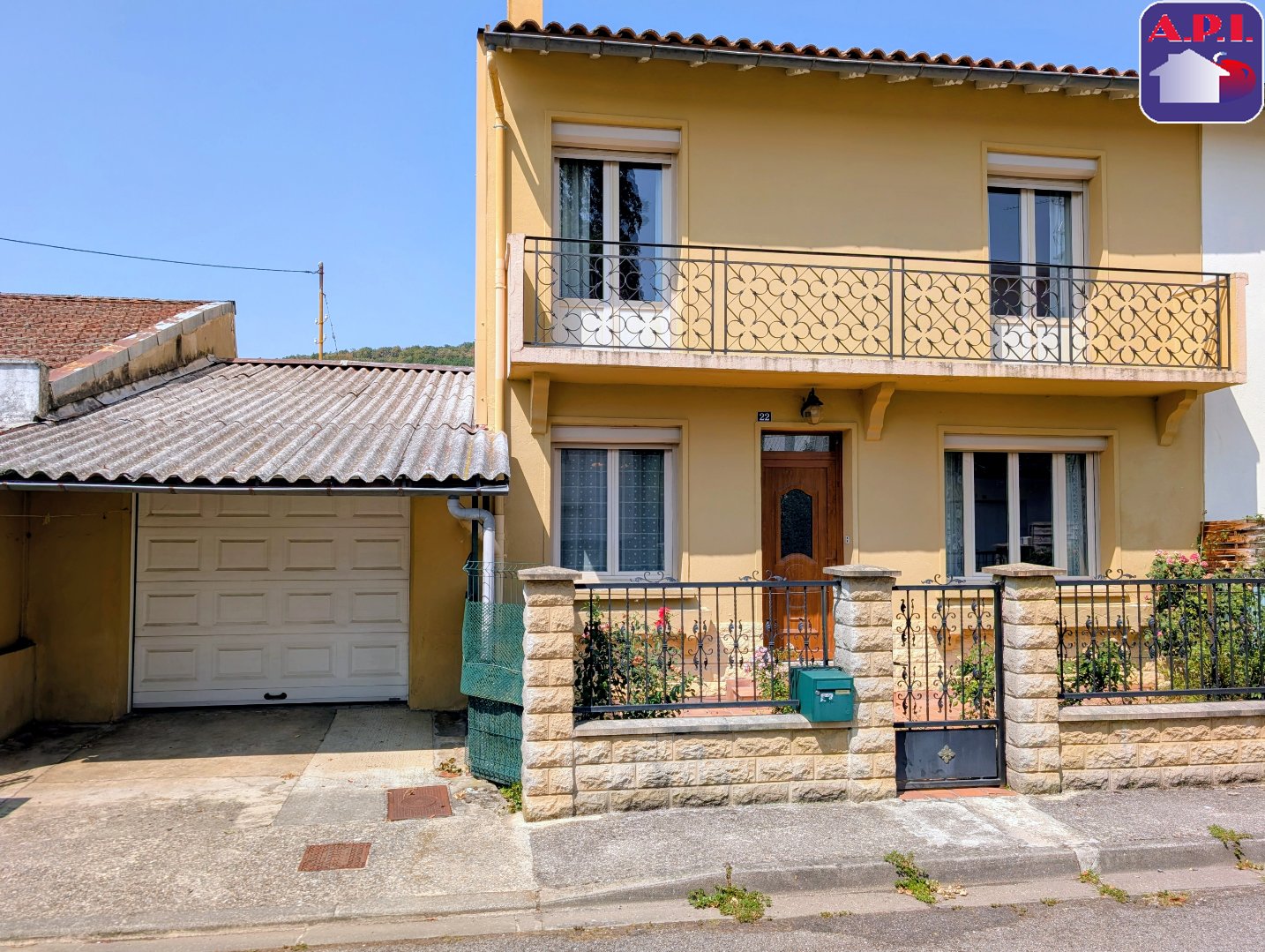 Agence immobilière de ARIEGE PYRENEES IMMOBILIER (API)