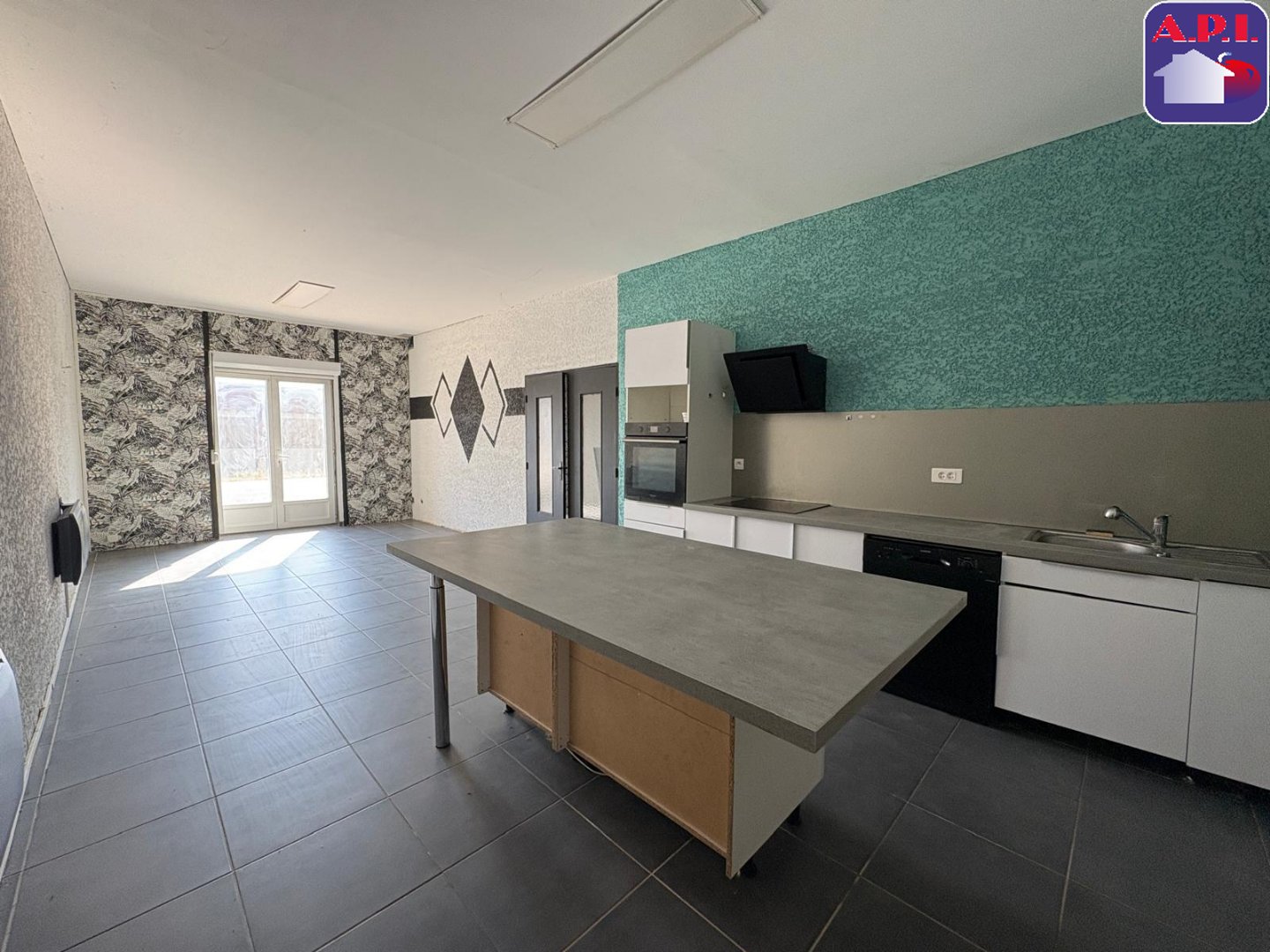 Agence immobilière de ARIEGE PYRENEES IMMOBILIER (API)