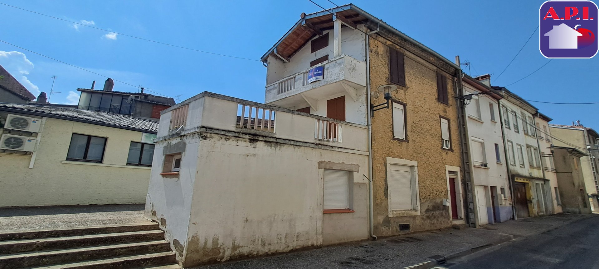 Agence immobilière de ARIEGE PYRENEES IMMOBILIER (API)